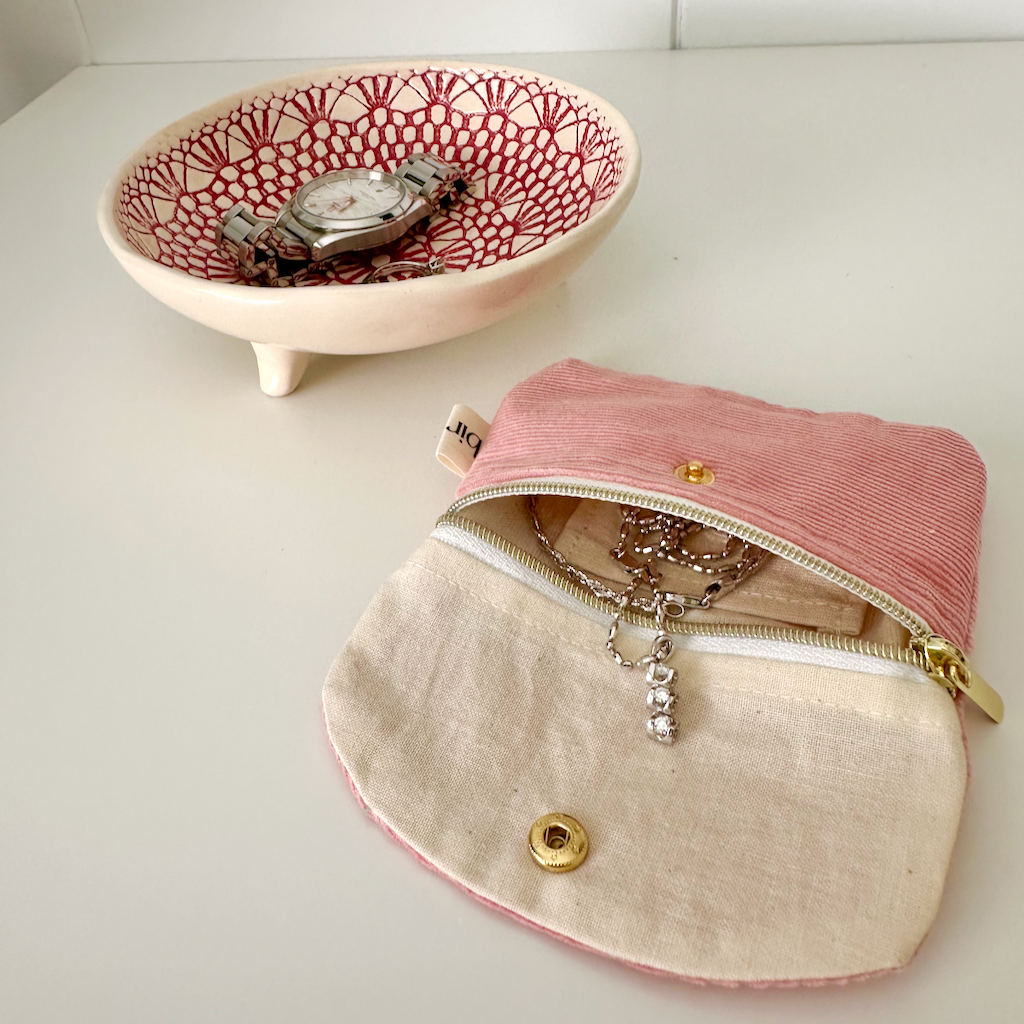 Light Grey Polka Dots Jewellery Pouch